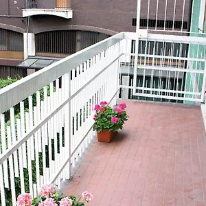 Pensión Melchiorre, Milán